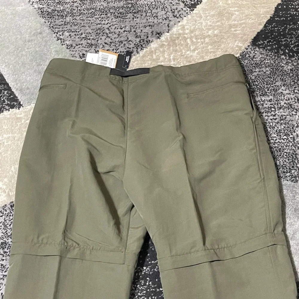 The North Face Paramount Trail Convertible Pants Mens 40x32 Green Hiking UPF New